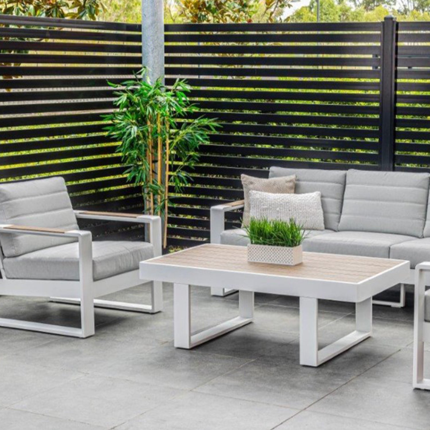 MADERIA OUTDOOR 4PC LOUNGE