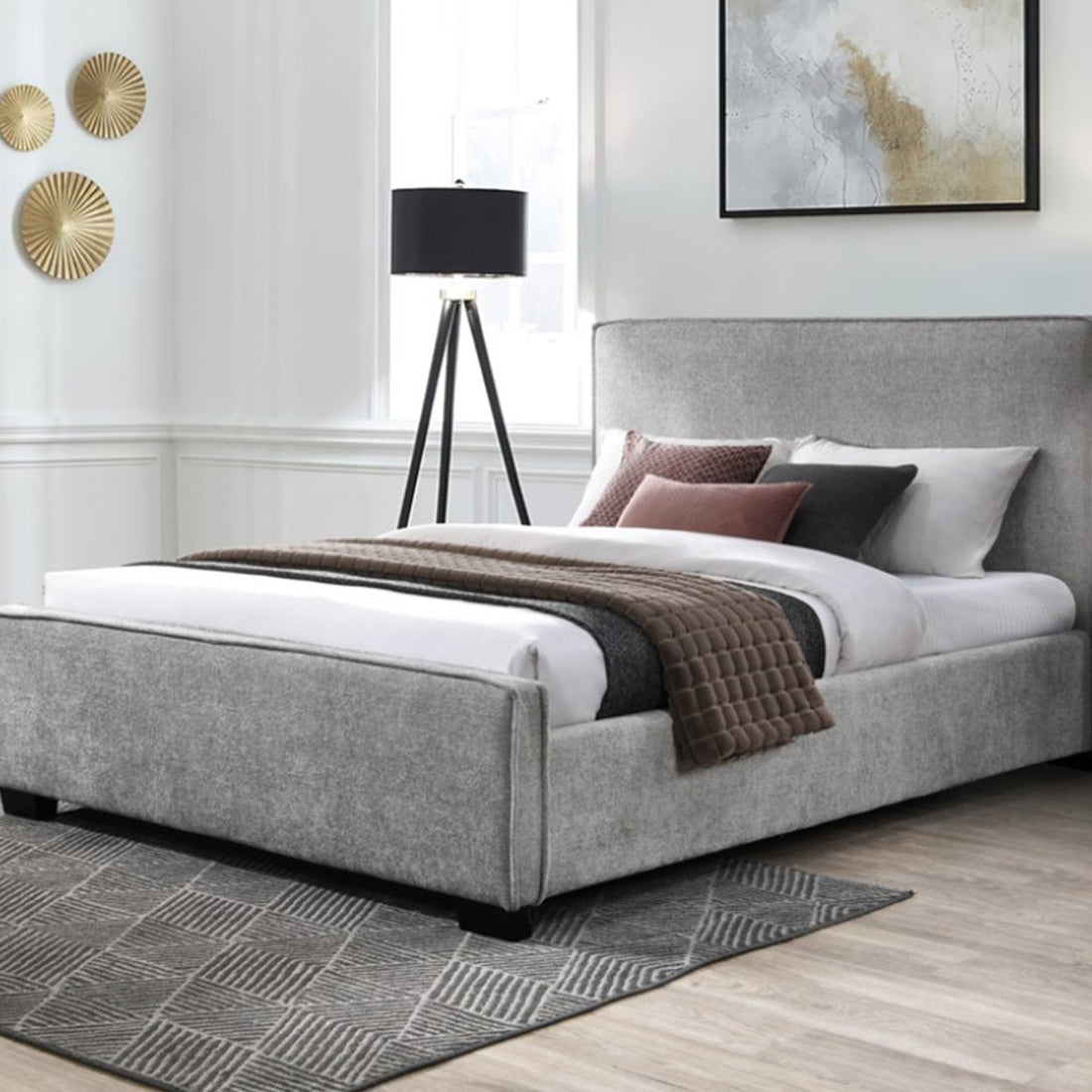 BETTY FAB QUEEN BED