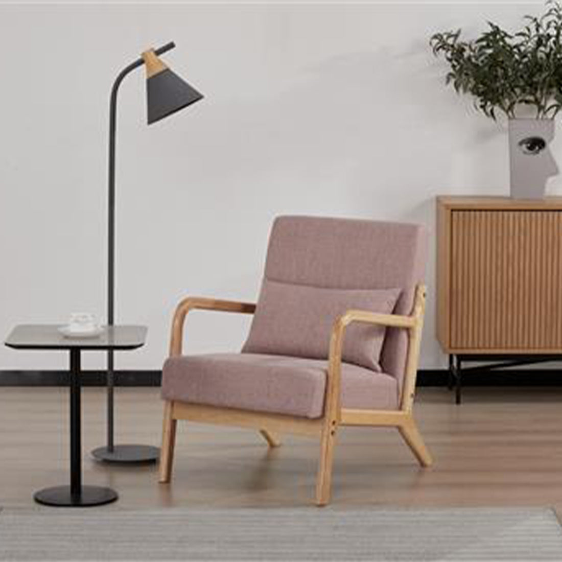 KAMDEN ARM CHAIR