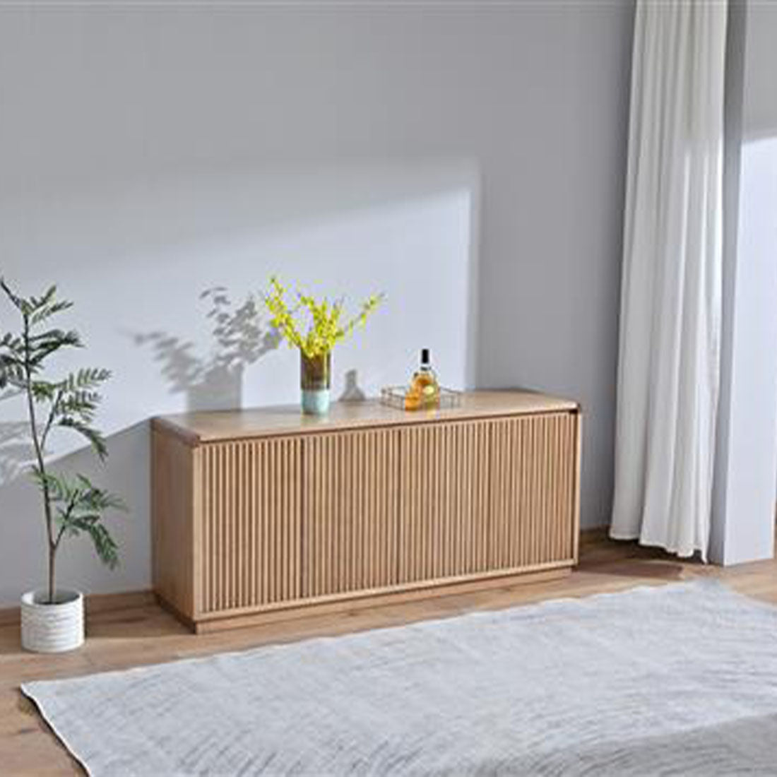 BALMAIN 4DOOR BUFFET