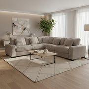 Snowy Lounge